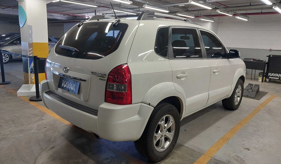 Hyundai Tucson MPFI GLS 2WD Suv 2016
