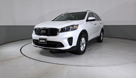 Kia • Sorento