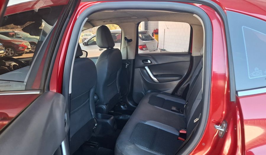 Citroen C3 1.6 SHINE AM17 Hatchback 2016