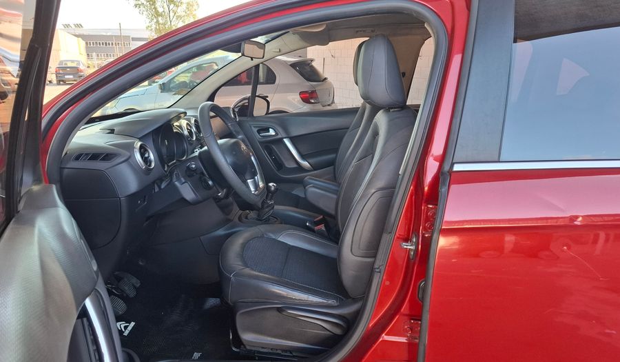 Citroen C3 1.6 SHINE AM17 Hatchback 2016