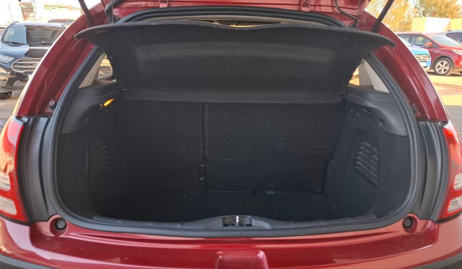 Citroen C3 1.6 SHINE AM17 Hatchback 2016