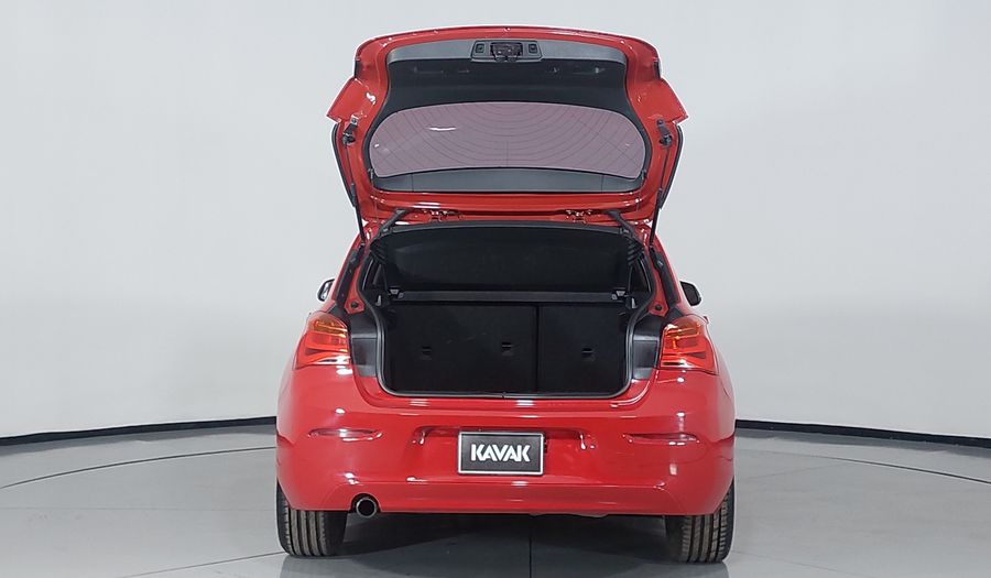 Bmw Serie 1 1.6 120IA Hatchback 2016