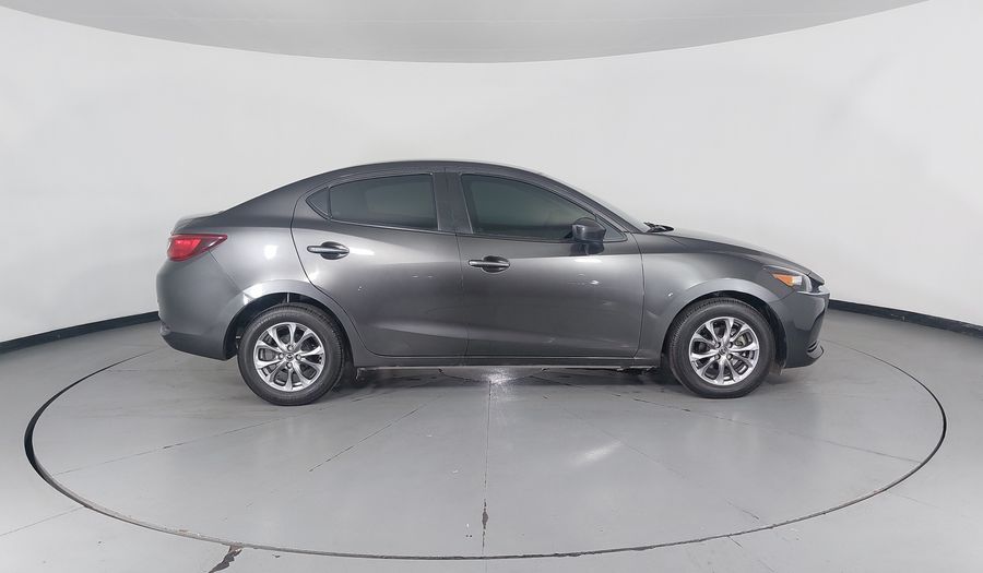 Mazda 2 1.5 I SEDAN Sedan 2021