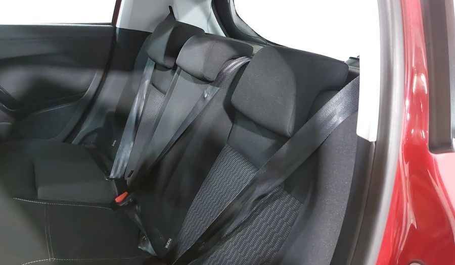 Peugeot 208 1.6 ALLURE AT Hatchback 2017
