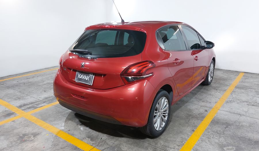Peugeot 208 1.6 ALLURE AT Hatchback 2017