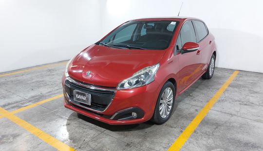 Peugeot • 208