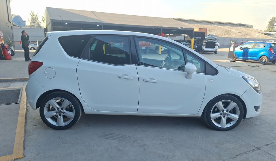 Opel Meriva 1.4T COSMO AUTO Minivan 2017