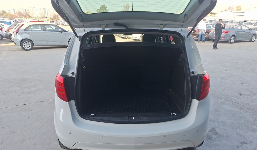 Opel Meriva 1.4T COSMO AUTO Minivan 2017