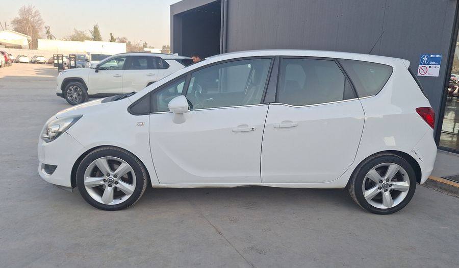 Opel Meriva 1.4T COSMO AUTO Minivan 2017