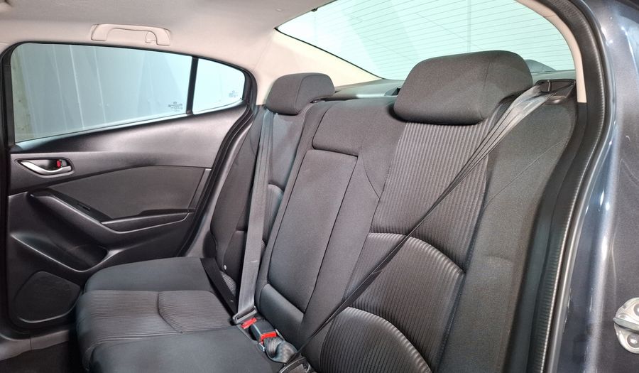 Mazda 3 2.5 SEDÁN S TA Sedan 2016