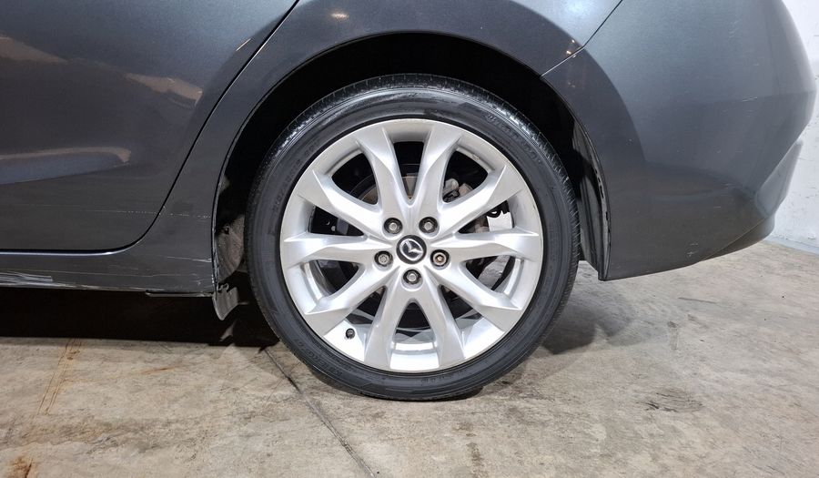 Mazda 3 2.5 SEDÁN S TA Sedan 2016