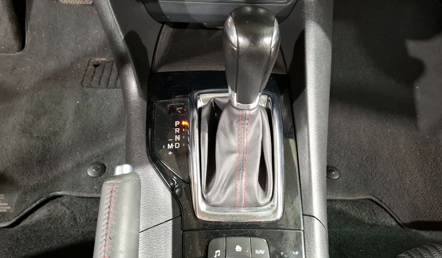 Mazda 3 2.5 SEDÁN S TA Sedan 2016