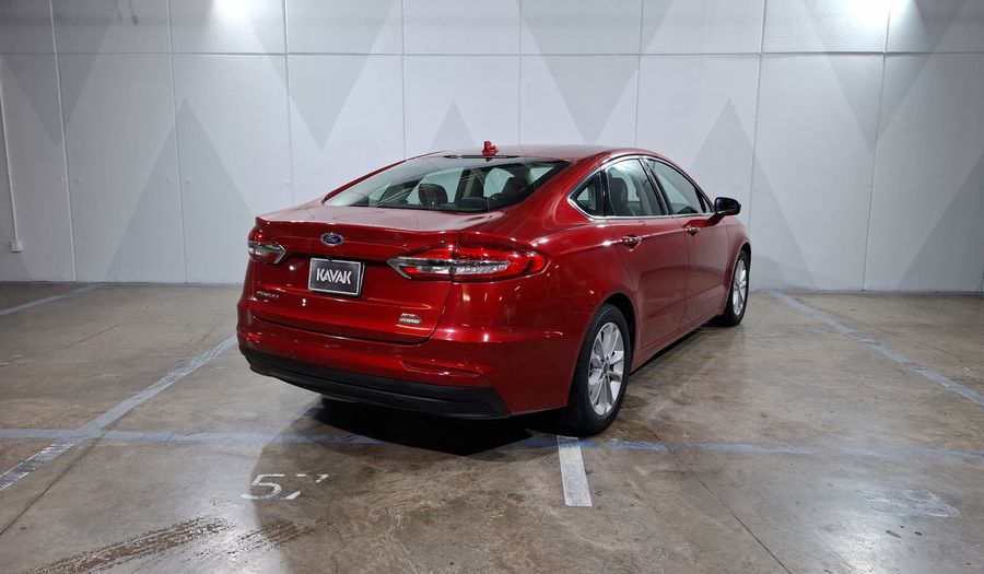 Ford Fusion 2.0 HEV SE LUXURY CVT Sedan 2020