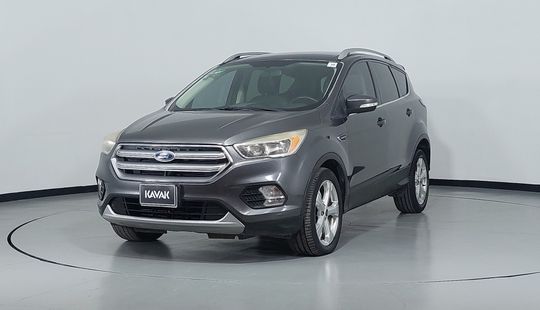 Ford • Escape