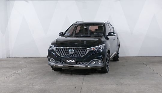 2022 • 49,000 km • Automático
