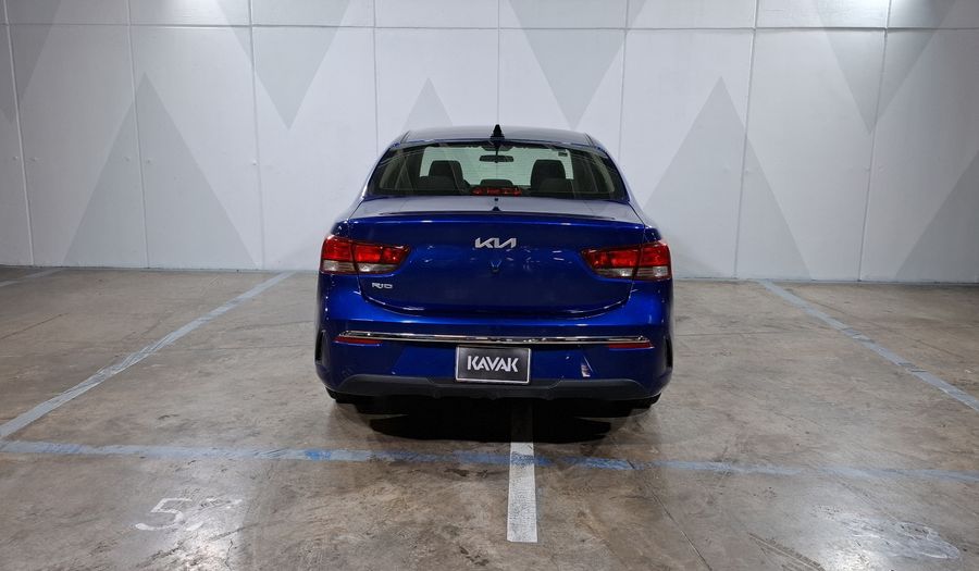 Kia Rio 1.6 LX Sedan 2022