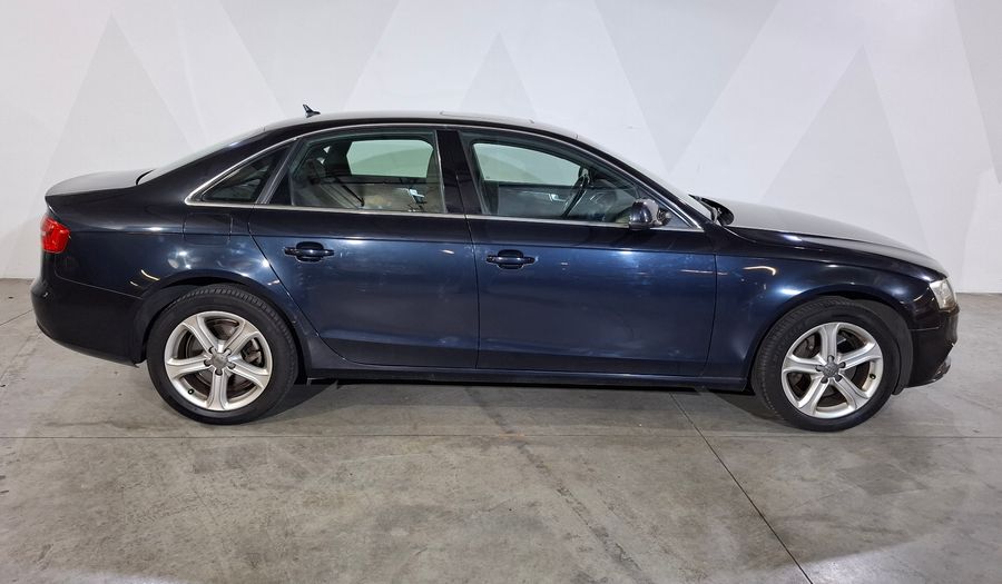 Audi A4 2.0 TFSI LUXURY MULTITRONIC Sedan 2013
