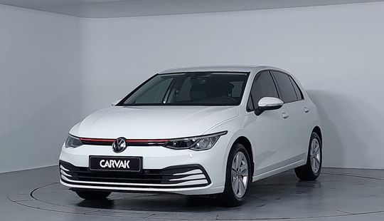 Volkswagen • Golf