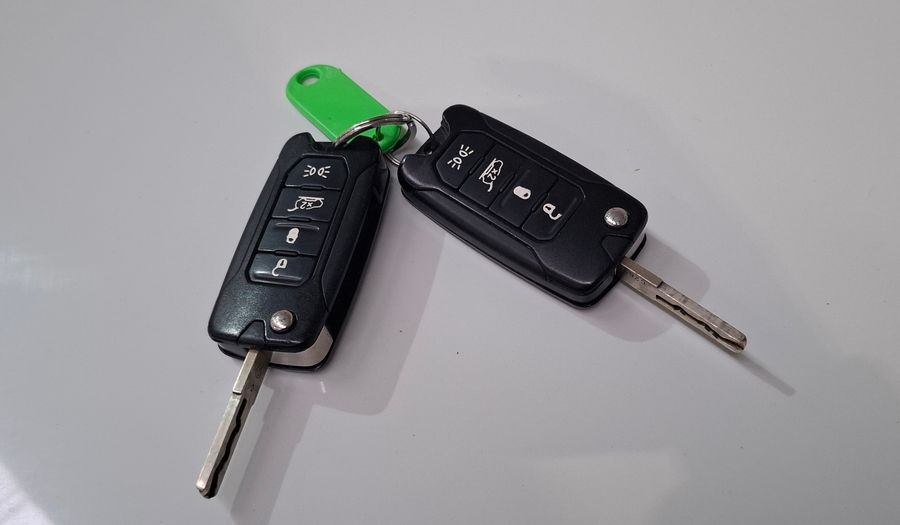 Jeep Renegade 2.4 LONGITUDE AUTO Suv 2016