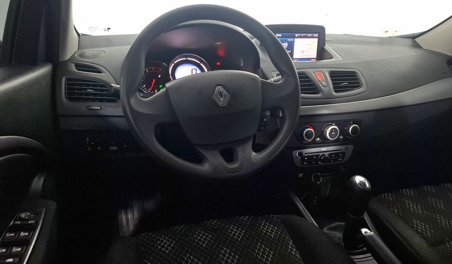 Renault Fluence 1.6 DYNAMIQUE PACK Sedan 2015
