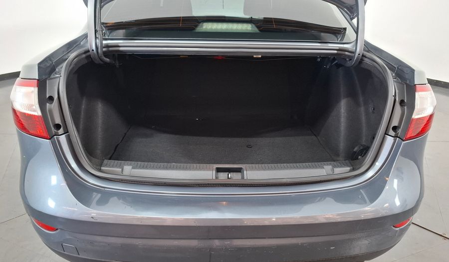 Renault Fluence 1.6 DYNAMIQUE PACK Sedan 2015