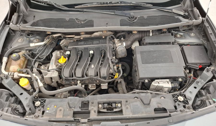 Renault Fluence 1.6 DYNAMIQUE PACK Sedan 2015