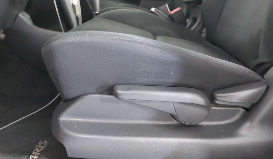 Toyota Yaris 1.5 SEDAN PREMIUM AT Sedan 2016
