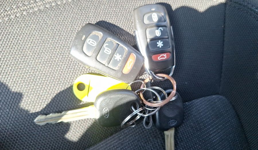 Kia Sportage 2.0 LX AUTO AC DAB Suv 2013