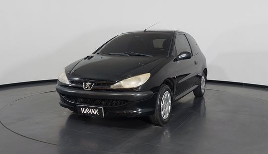 Peugeot • 206