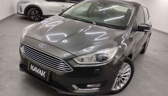 Ford • Focus