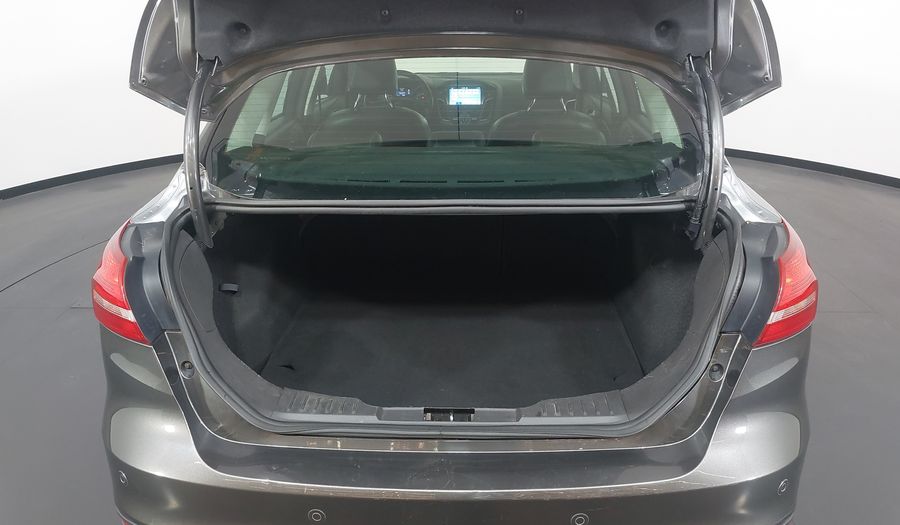 Ford Focus TITANIUM PLUS FASTBACK Sedan 2017