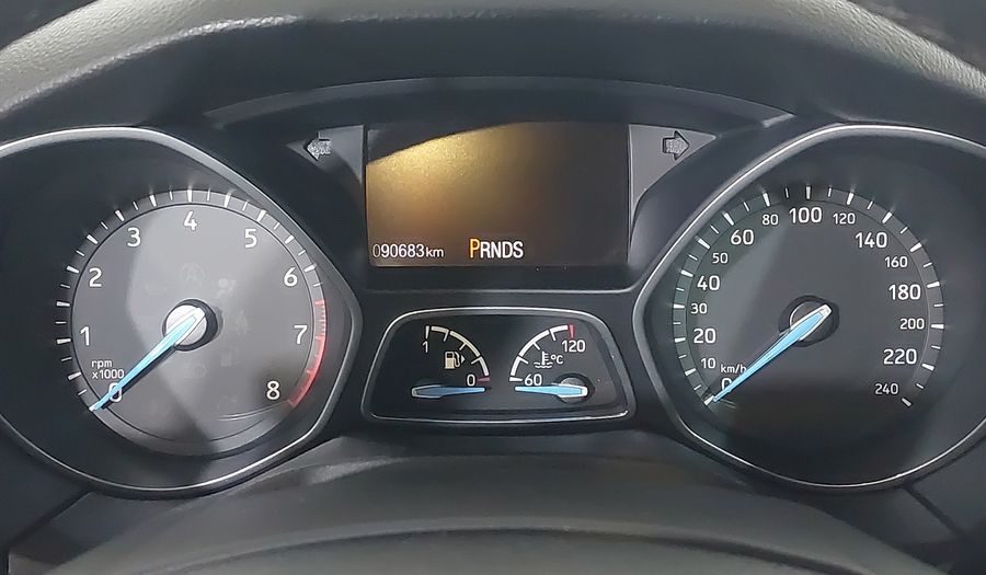 Ford Focus TITANIUM PLUS FASTBACK Sedan 2017