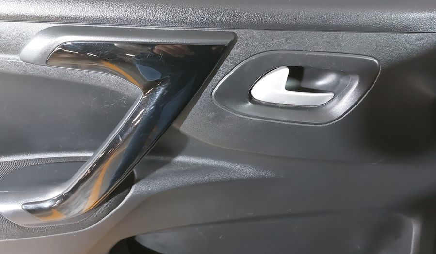 Peugeot 301 1.6 ALLURE AUTO Sedan 2021
