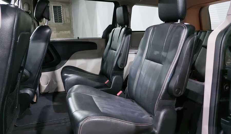 Dodge Grand Caravan 3.6 SXT PLUS Minivan 2019