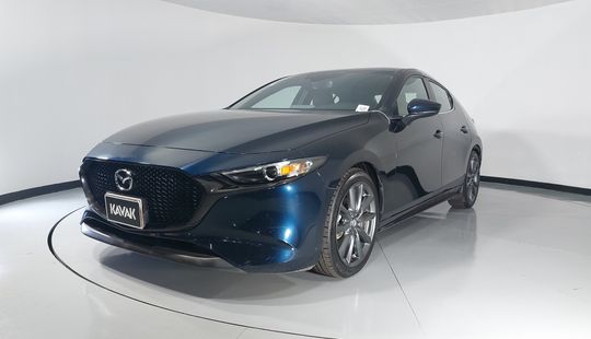 Mazda • Mazda 3