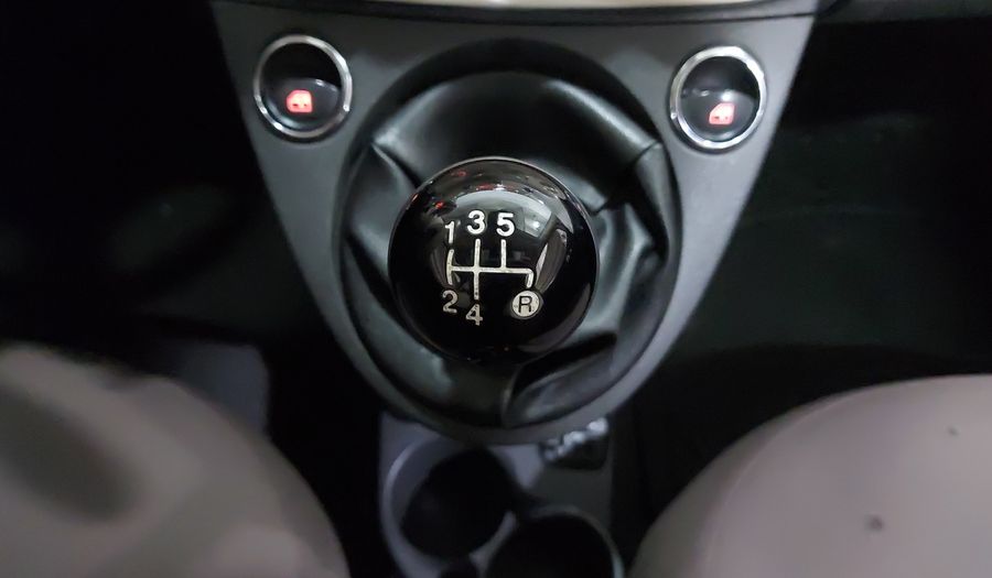 Fiat 500 1.4 TRENDY MT Hatchback 2015