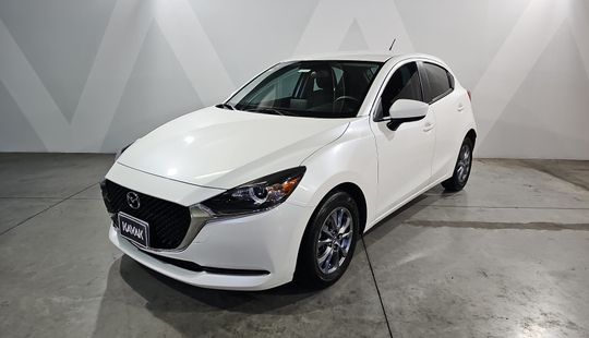 Mazda • Mazda 2