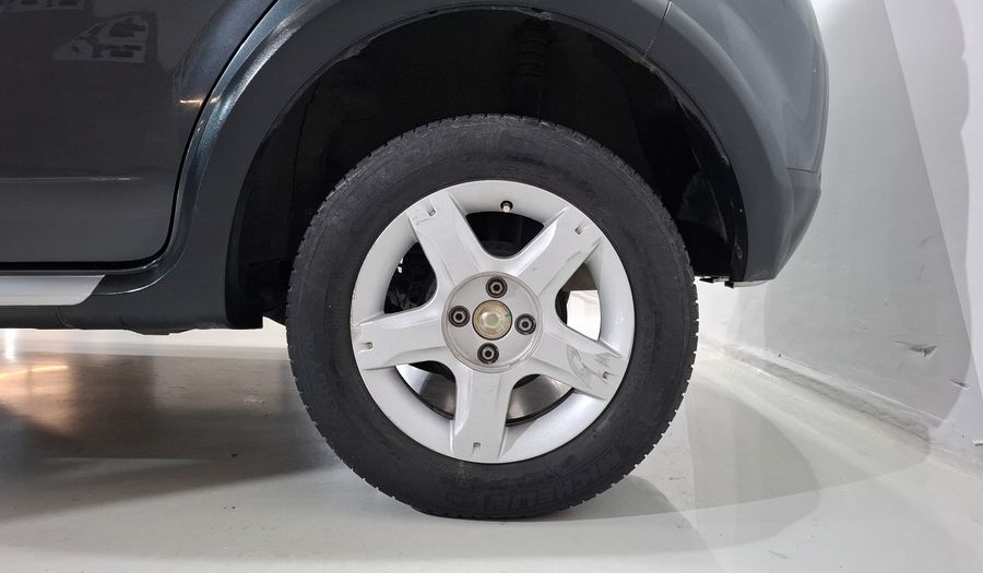 Renault Stepway 1.6 DYNAMIQUE MEDIA NAV MT Hatchback 2014