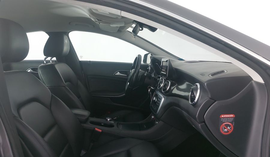 Mercedes Benz Clase Cla 1.6 CLA 200 CGI SPORT AT Coupe 2014