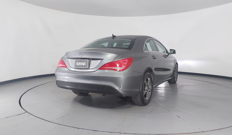 Mercedes Benz Clase Cla 1.6 CLA 200 CGI SPORT AT Coupe 2014