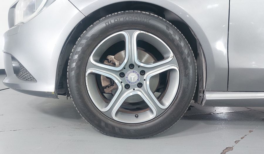 Mercedes Benz Clase Cla 1.6 CLA 200 CGI SPORT AT Coupe 2014