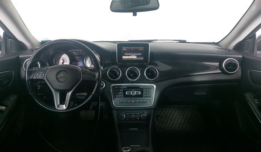 Mercedes Benz Clase Cla 1.6 CLA 200 CGI SPORT AT Coupe 2014