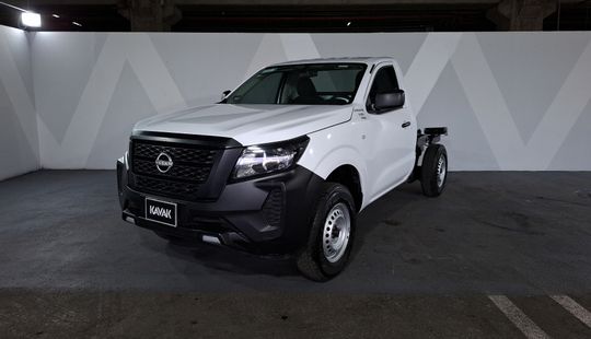 Nissan • NP300