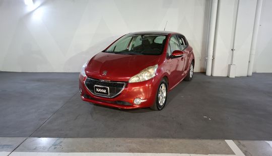 Peugeot • 208