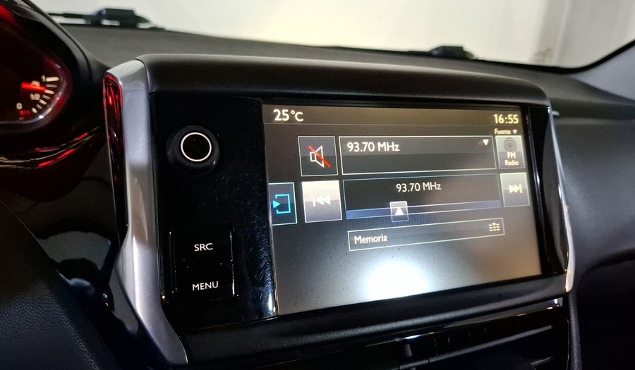 Peugeot 208 1.6 ALLURE MT Hatchback 2016
