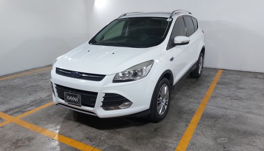 Ford • Escape