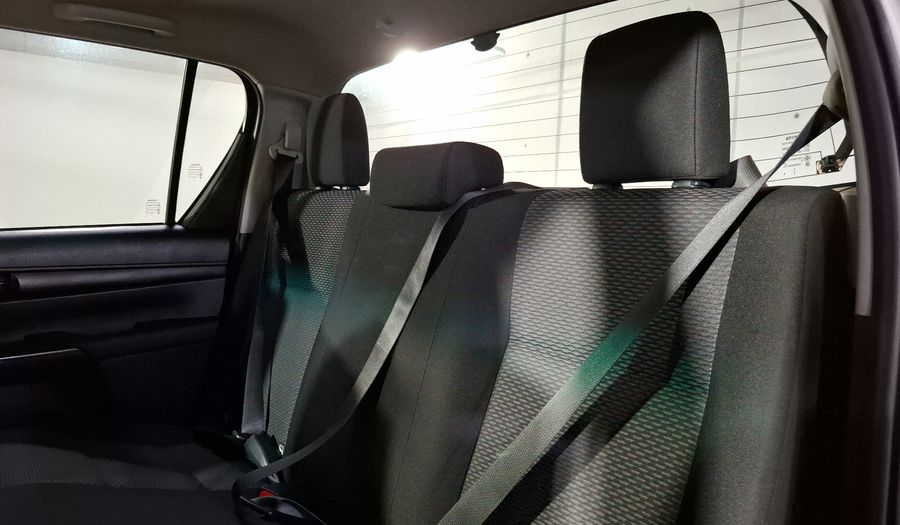 Toyota Hilux 2.7 SR DOBLE CABINA Pickup 2023