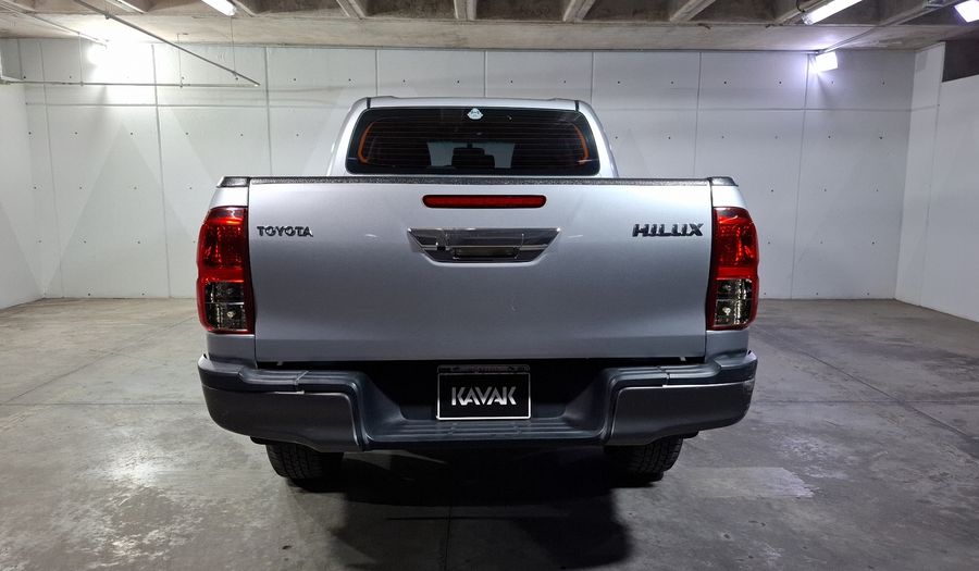 Toyota Hilux 2.7 SR DOBLE CABINA Pickup 2023