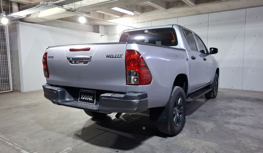 Toyota Hilux 2.7 SR DOBLE CABINA Pickup 2023