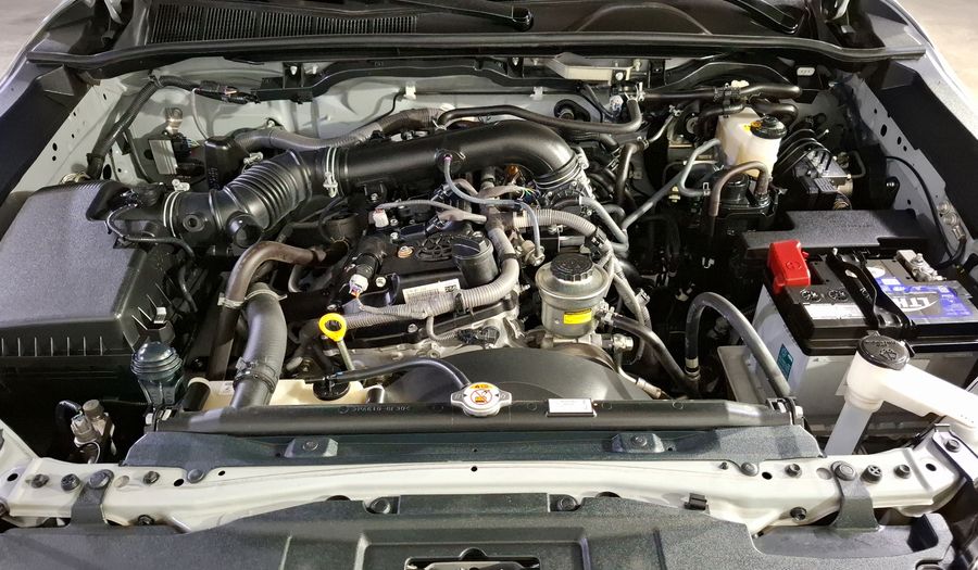 Toyota Hilux 2.7 SR DOBLE CABINA Pickup 2023